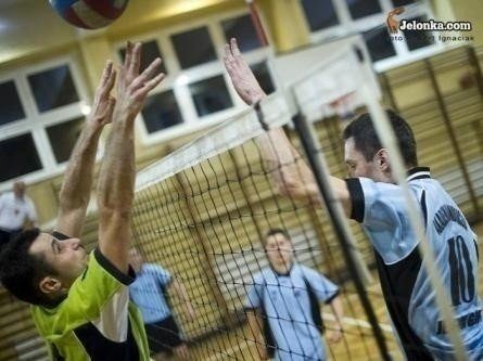 w-poniedziaek-poznamy-mistrza-jeleniogorskiej-ligi-piki-siatkowej-amatorow-39961